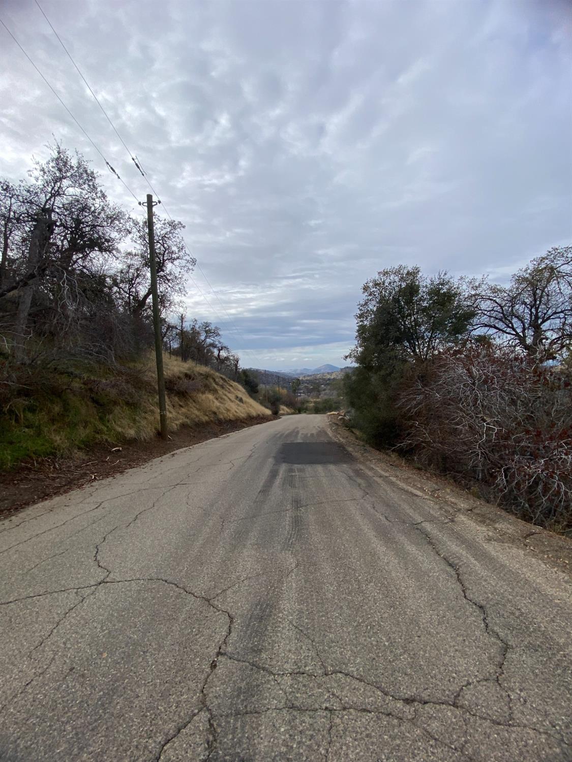 0 0 High Oaks Ln, Yokuts Valley, CA 93675