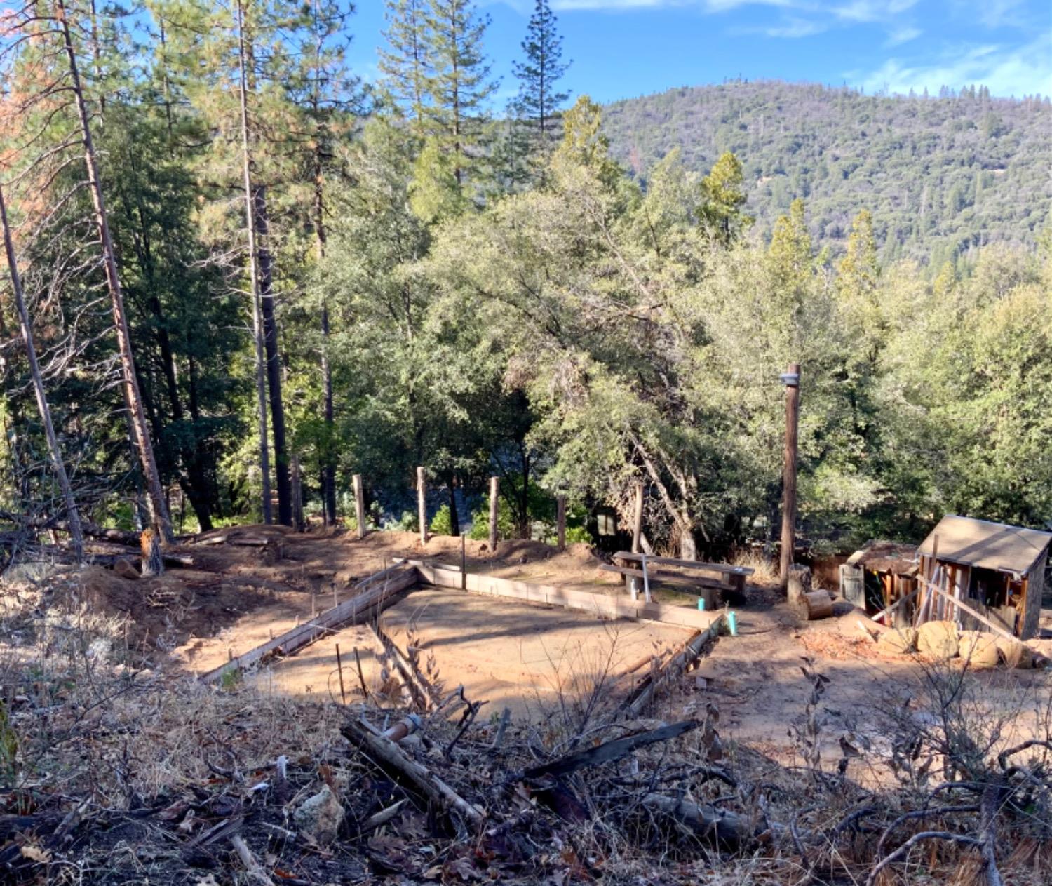 50963 Chu Ranch Rd, Oakhurst, CA 93644