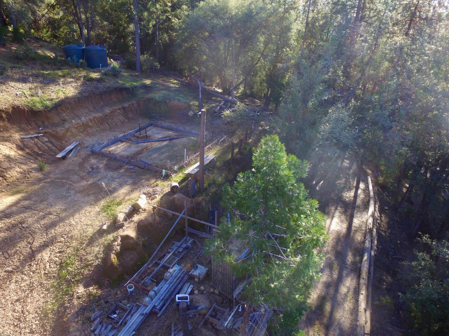 50963 Chu Ranch Rd, Oakhurst, CA 93644