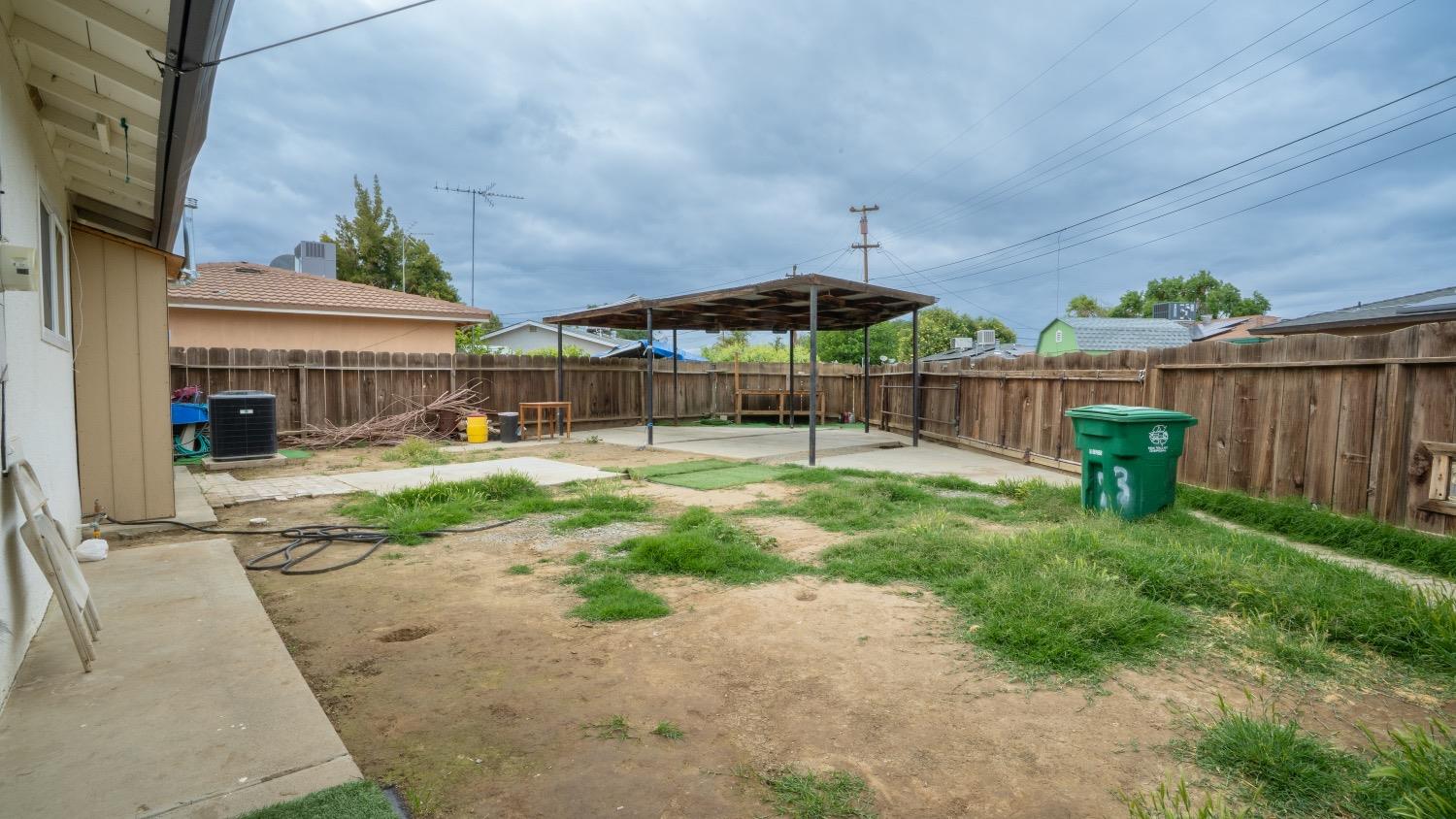 123 Roosevelt St, Coalinga, CA 93210