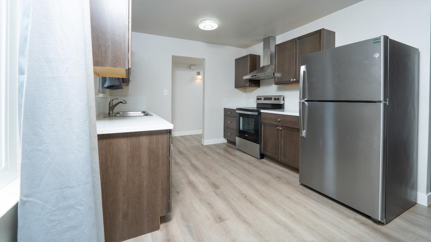 123 Roosevelt St, Coalinga, CA 93210