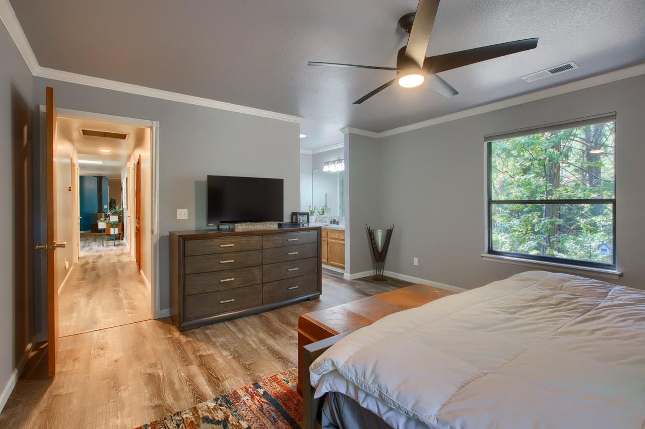 36555 Mudge Ranch Rd, Coarsegold, CA 93614