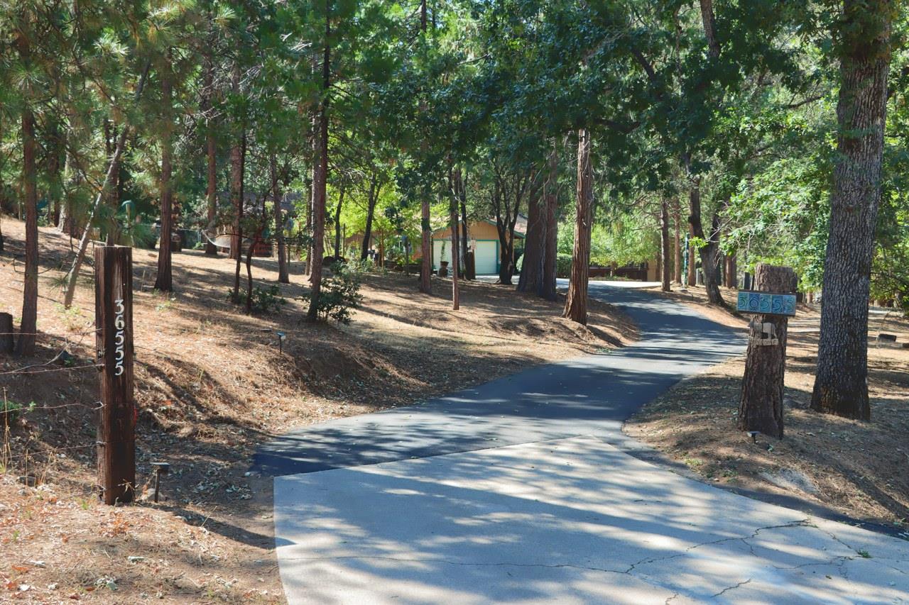 36555 Mudge Ranch Rd, Coarsegold, CA 93614