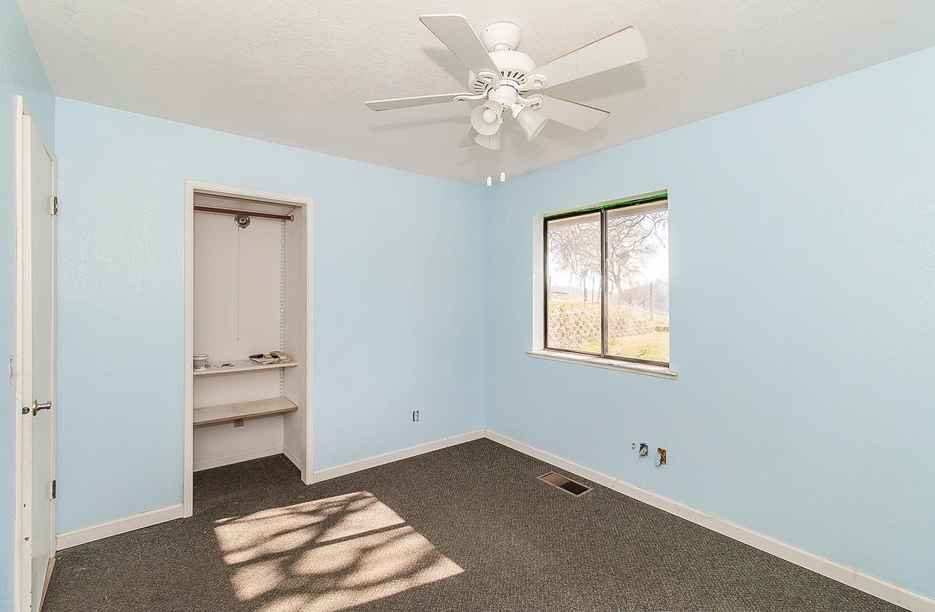 29356 Larkspur Rd, Tollhouse, CA 93667