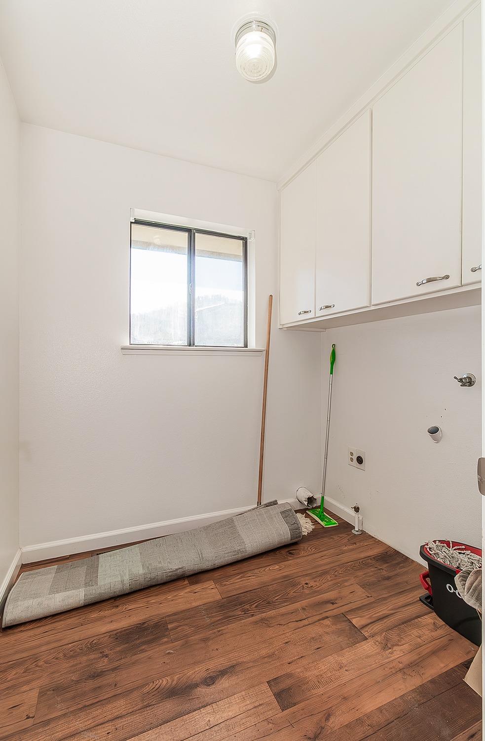 29356 Larkspur Rd, Tollhouse, CA 93667