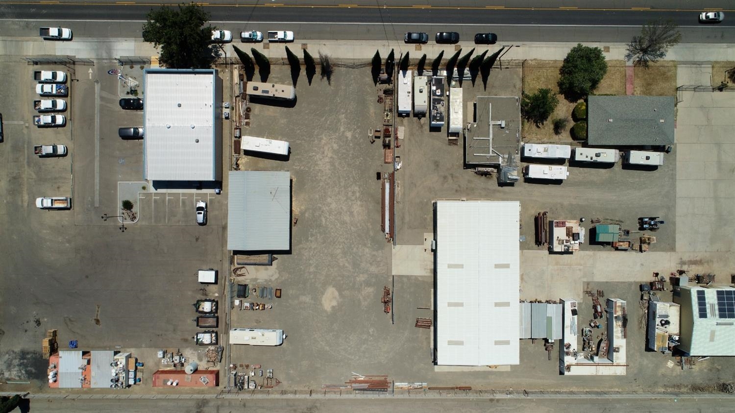 800 W Elm Ave, Coalinga, CA 93210