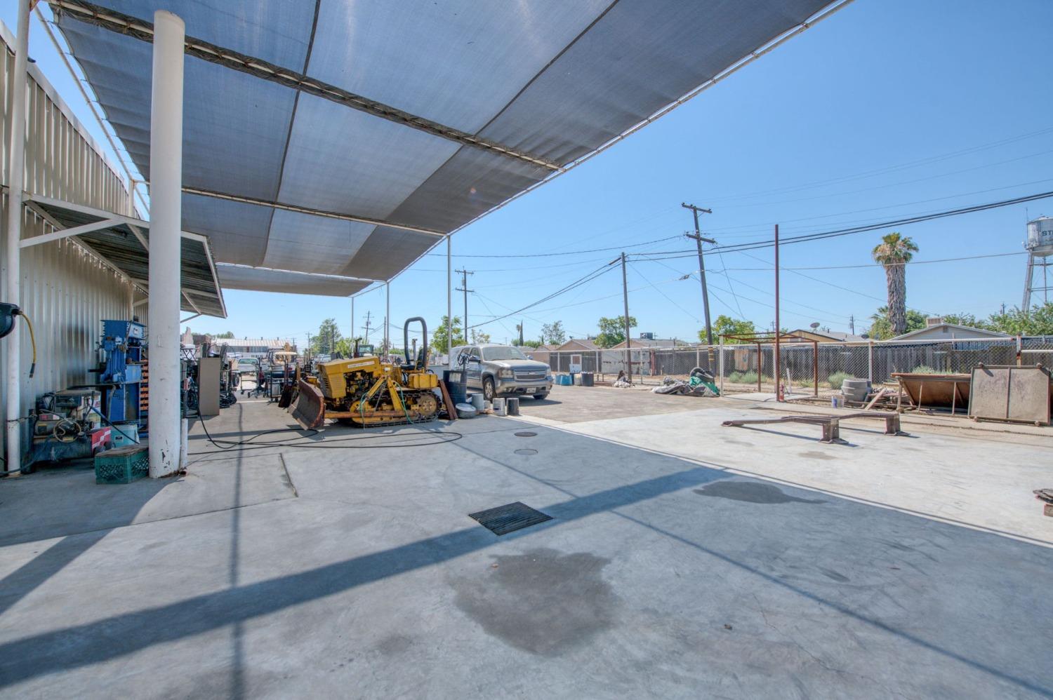 20389 Main St, Stratford, CA 93266