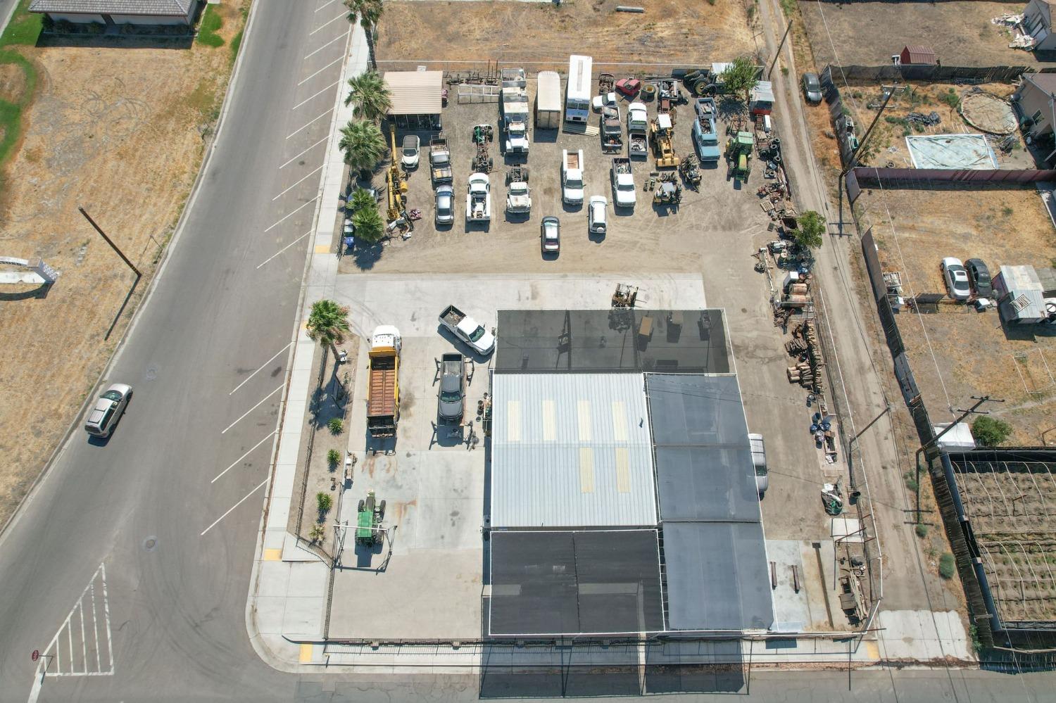 20389 Main St, Stratford, CA 93266