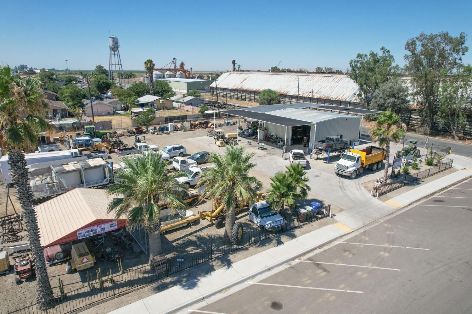 20389 Main St, Stratford, CA 93266