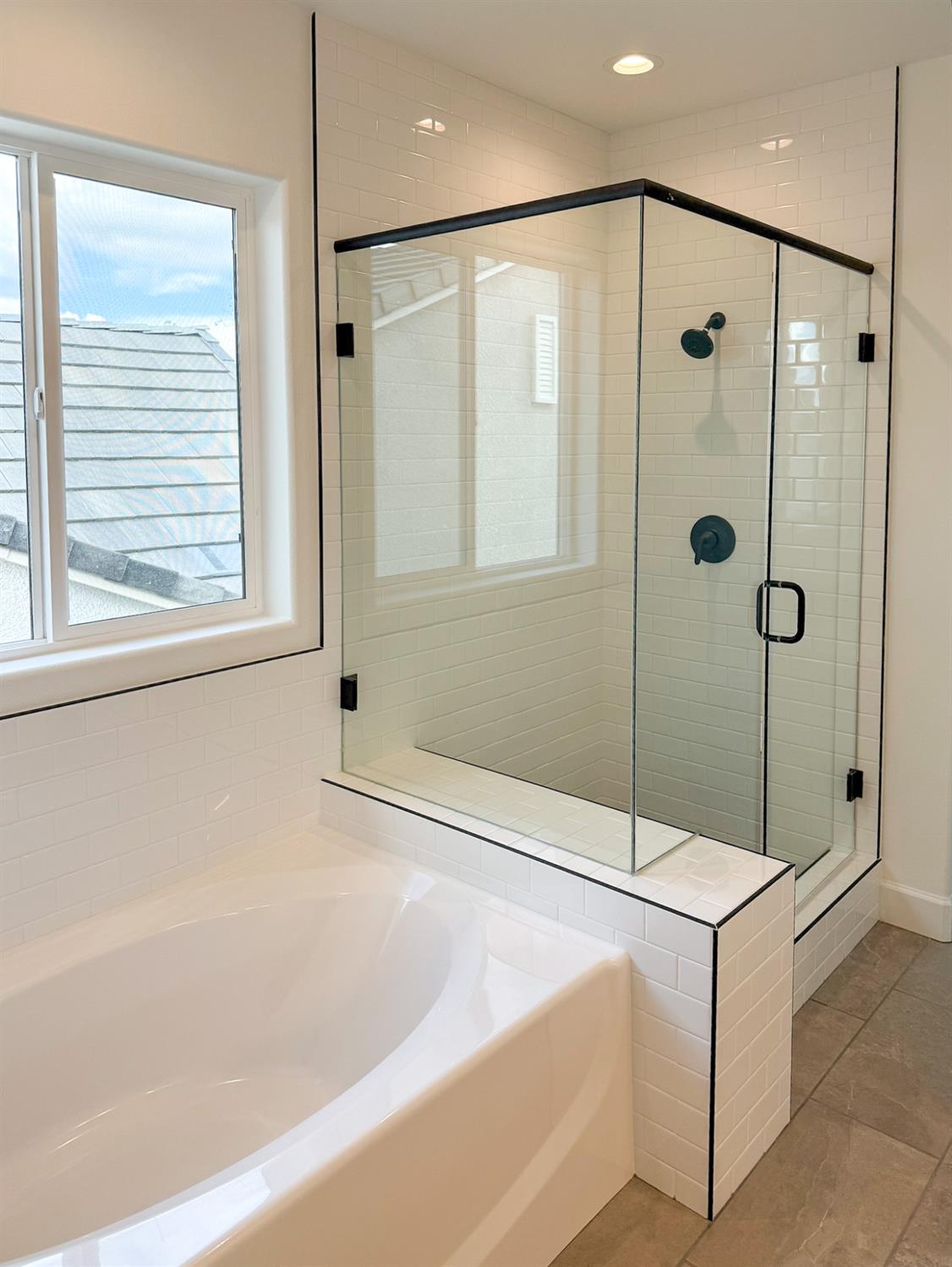 1200 Wildflower Dr, Madera, CA 93636