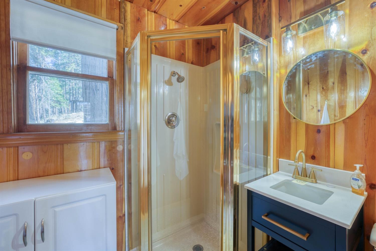 51823 Camp Sierra Street, Shaver Lake, CA 93664