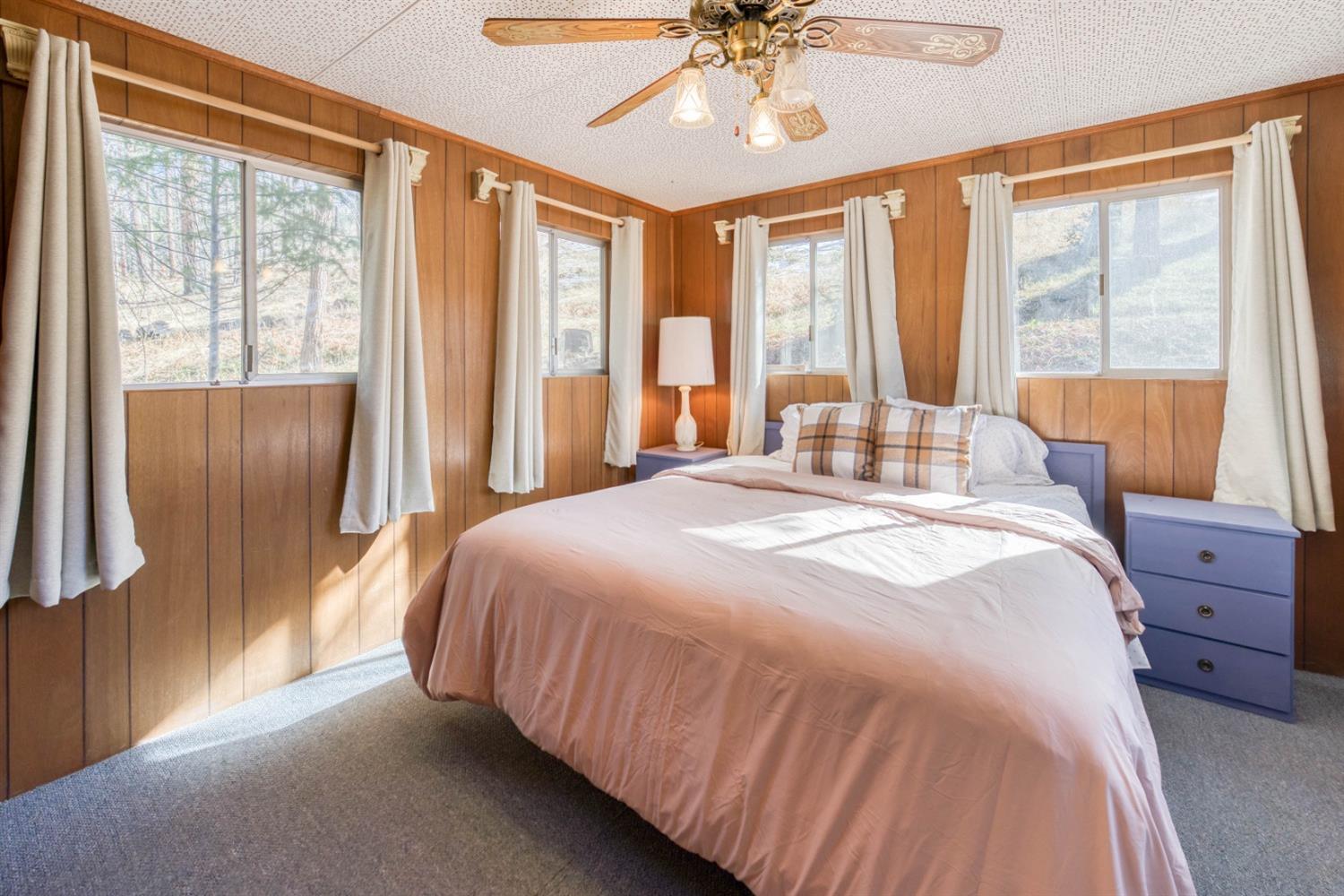 51823 Camp Sierra Street, Shaver Lake, CA 93664