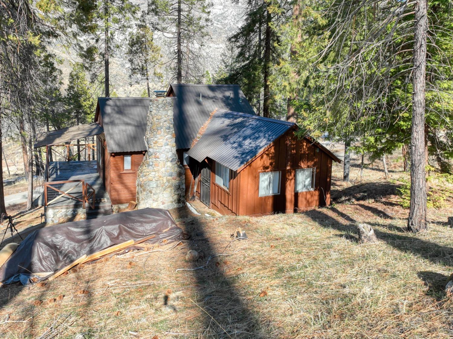 51823 Camp Sierra Street, Shaver Lake, CA 93664
