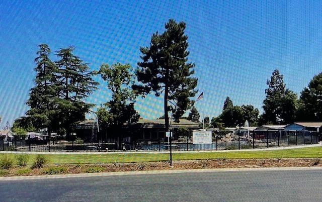 2706 W Ashlan Ave #329, Fresno, CA 93705