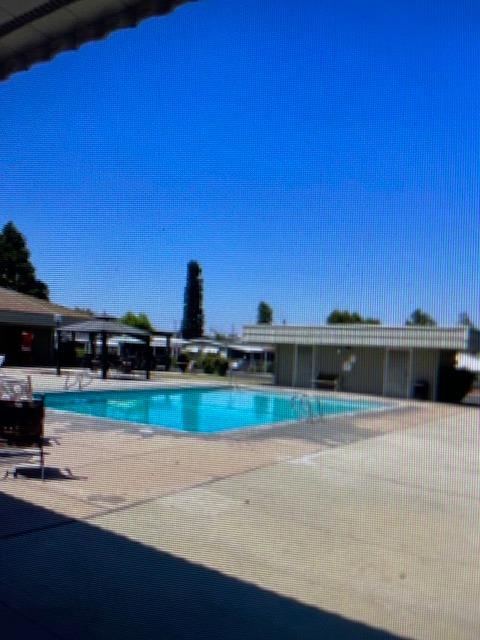 2706 W Ashlan Ave #329, Fresno, CA 93705