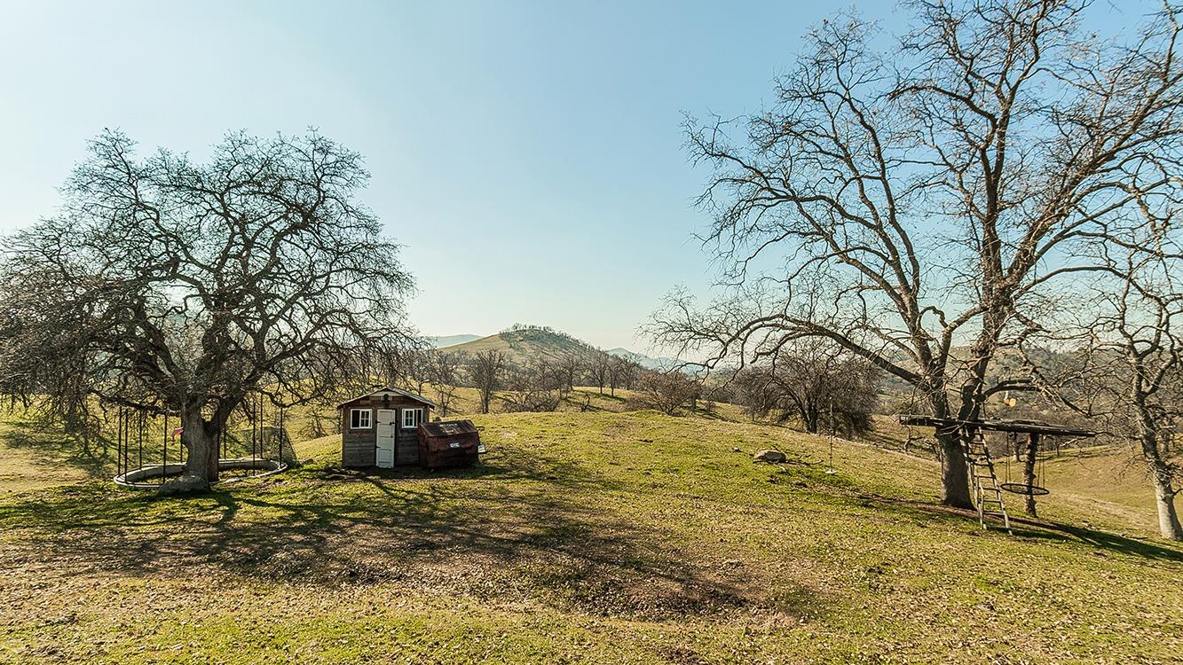 11185 Rusty Spur Ln, Clovis, CA 93619