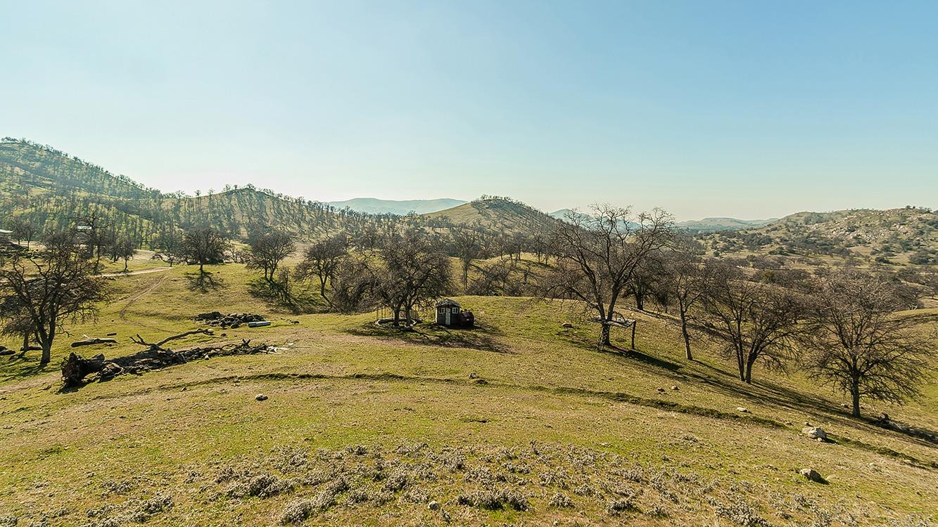 11185 Rusty Spur Ln, Clovis, CA 93619