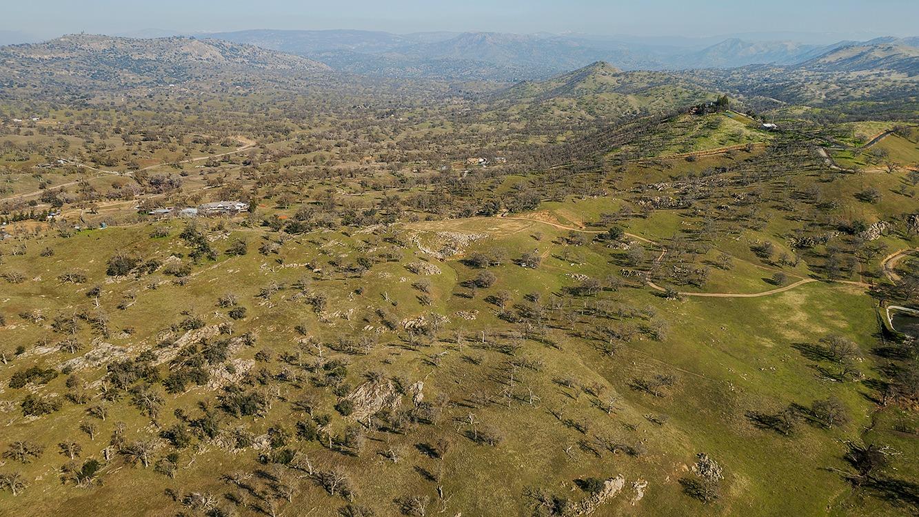 11185 Rusty Spur Ln, Clovis, CA 93619