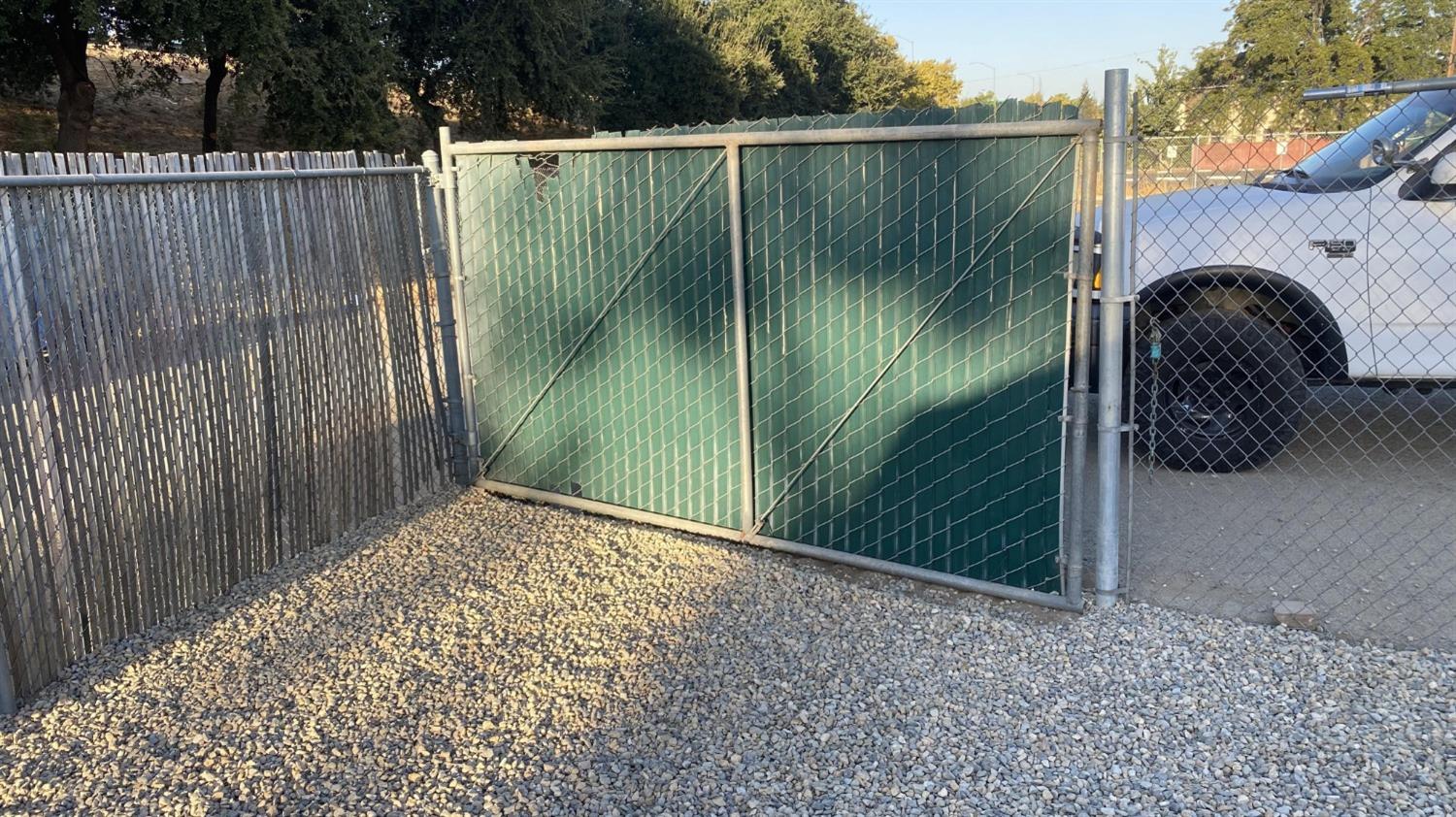 528 N Glenn Ave, Fresno, CA 93701