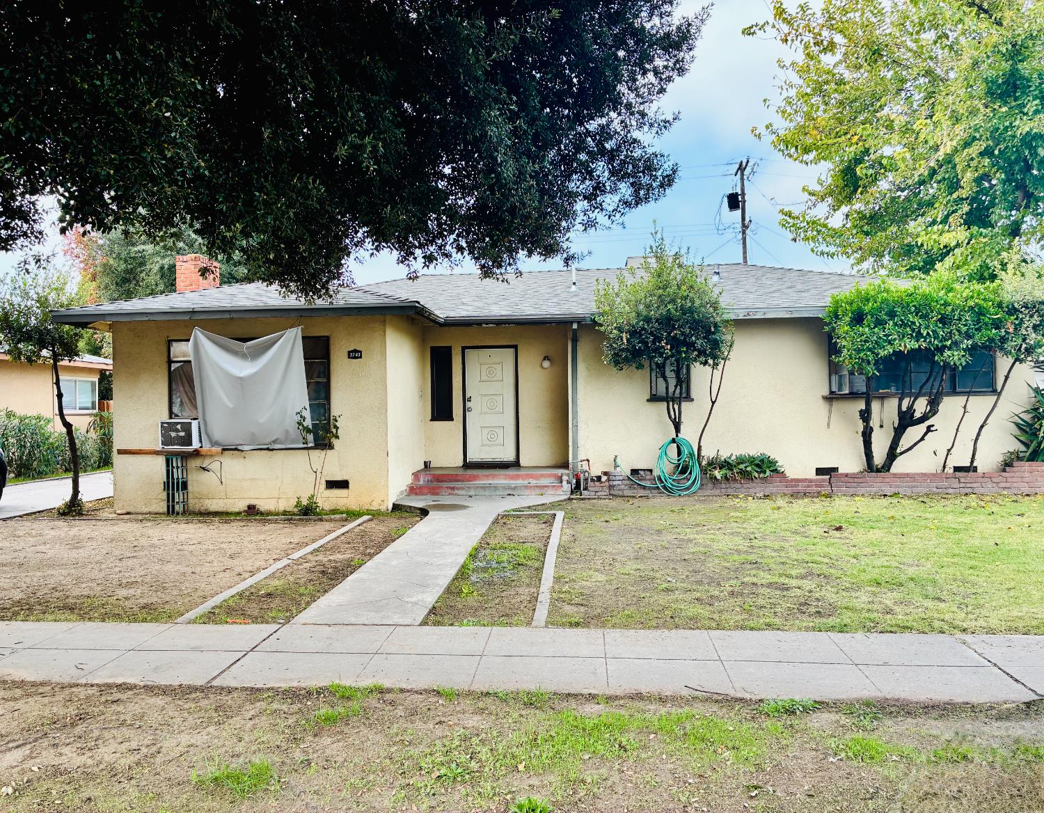 3743 N Fresno St, Fresno, CA 93726
