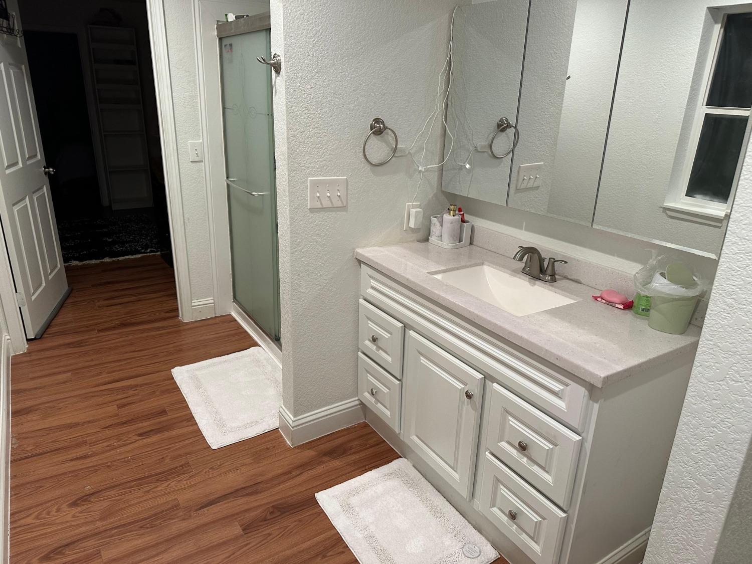 6102 S Cherry Ave, Fresno, CA 93706