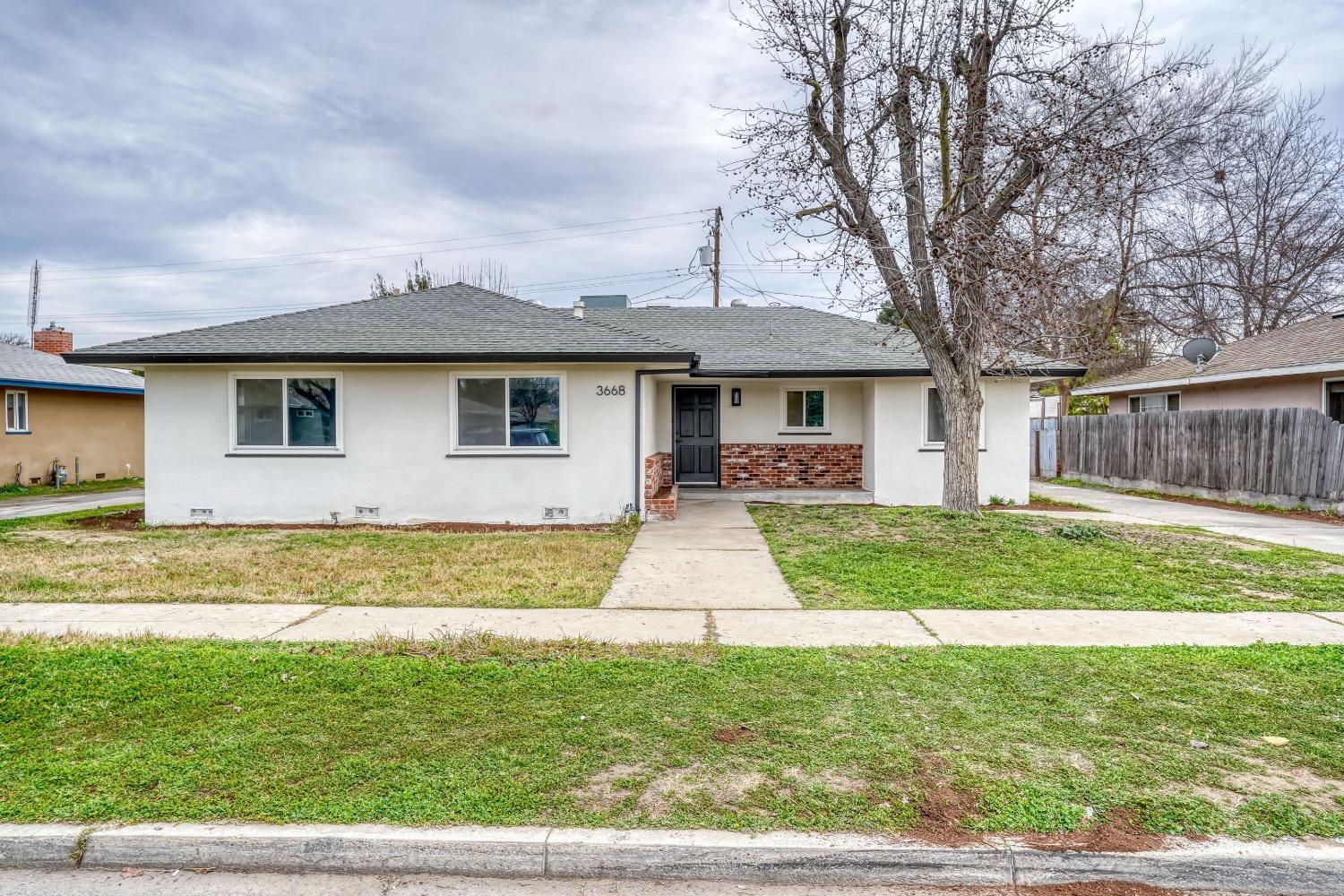 3668 N Howard, Fresno, CA 93726