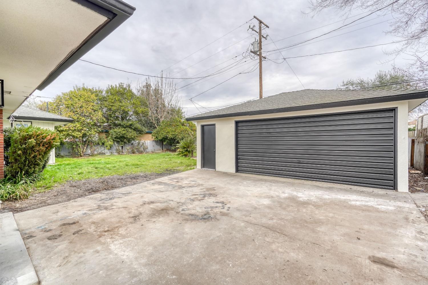 3668 N Howard, Fresno, CA 93726