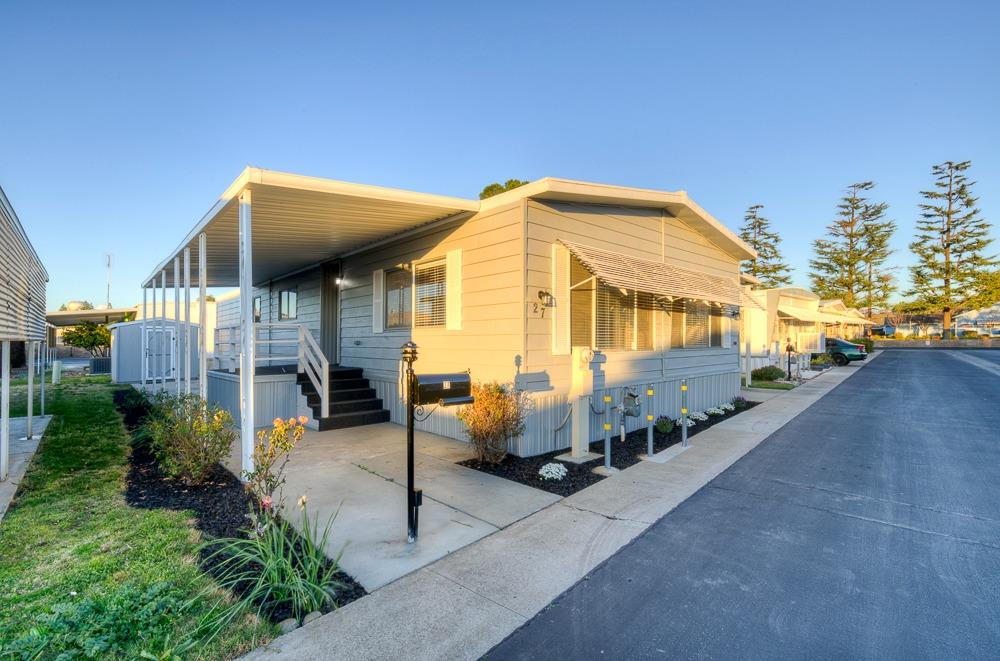 1500 Villa Ave #27, Clovis, CA 96312