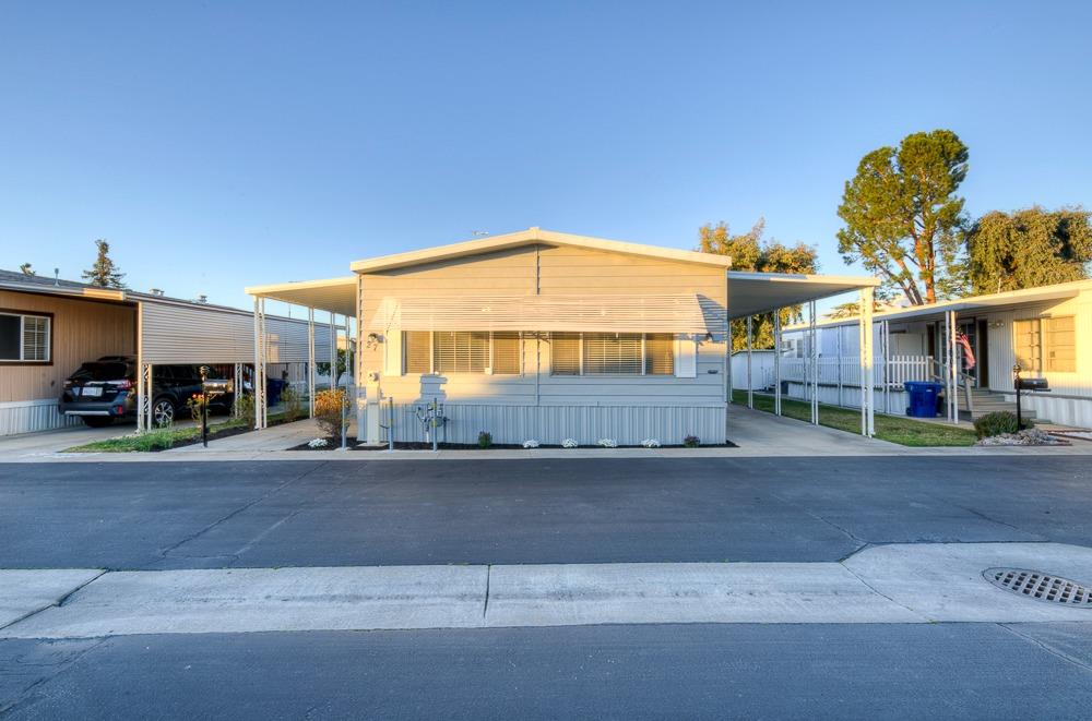 1500 Villa Ave #27, Clovis, CA 96312