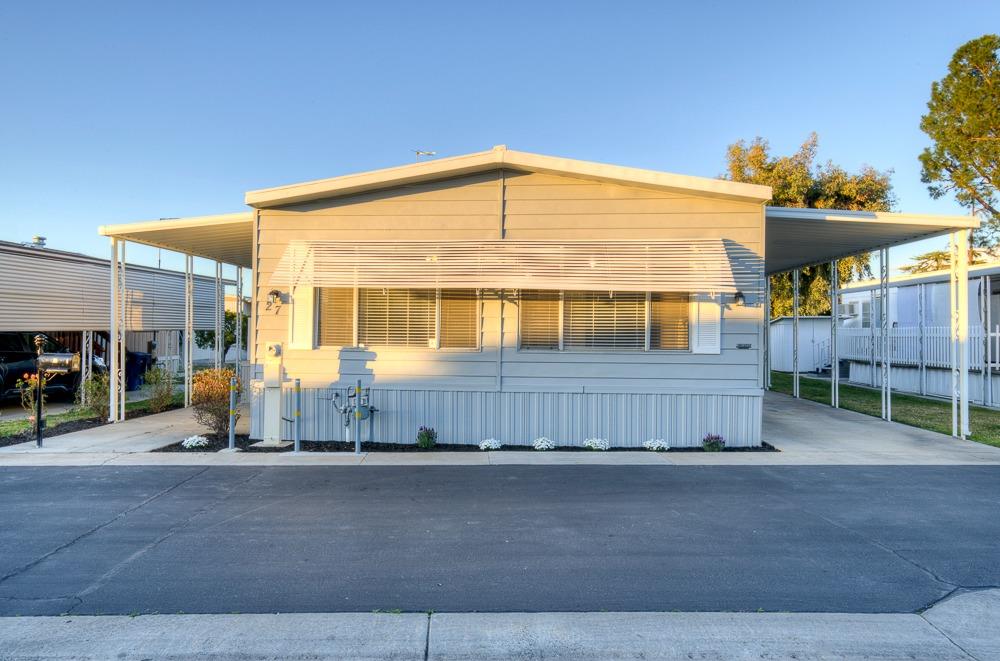 1500 Villa Ave #27, Clovis, CA 96312