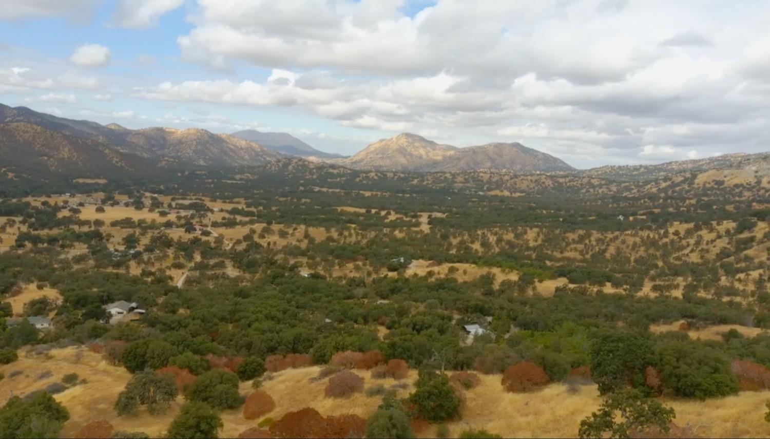 1 Millwood Rd, Dunlap, CA 93621