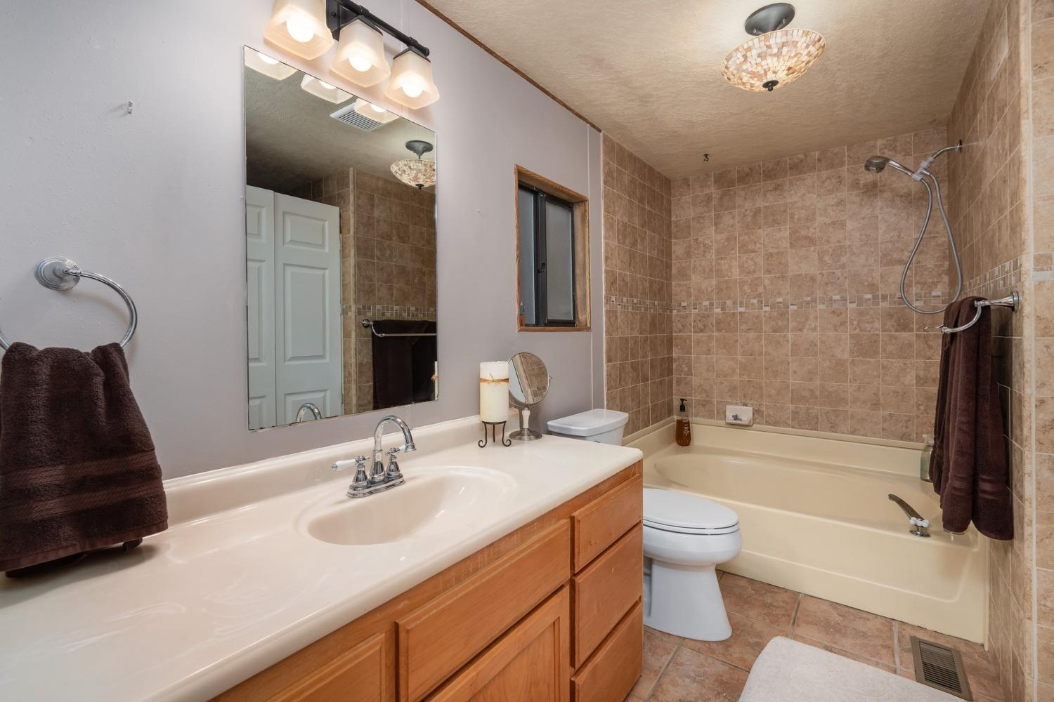 39737 Road 274 #63, Bass Lake, CA 93604