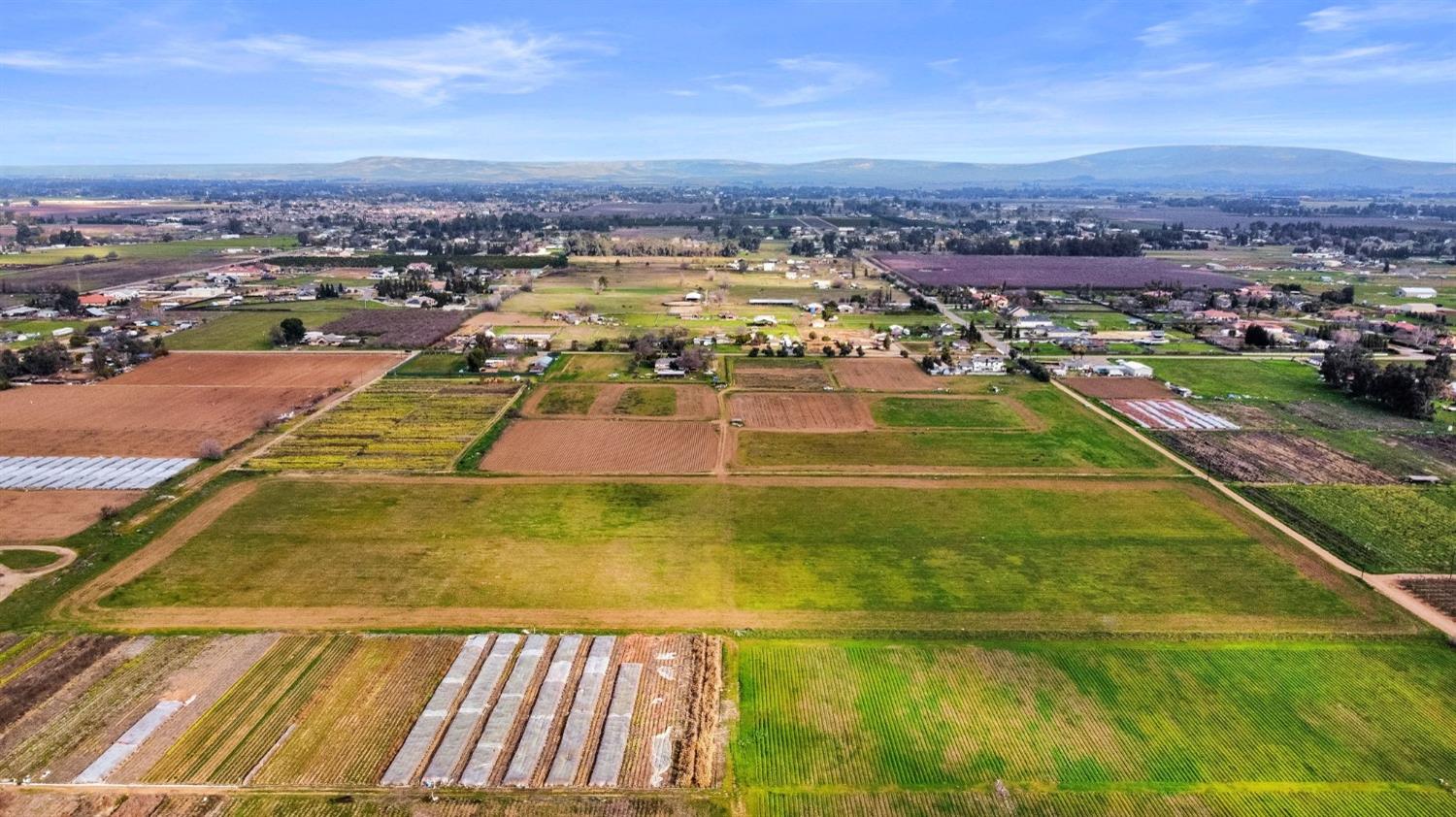 2630 N Del Rey Ave, Sanger, CA 93657