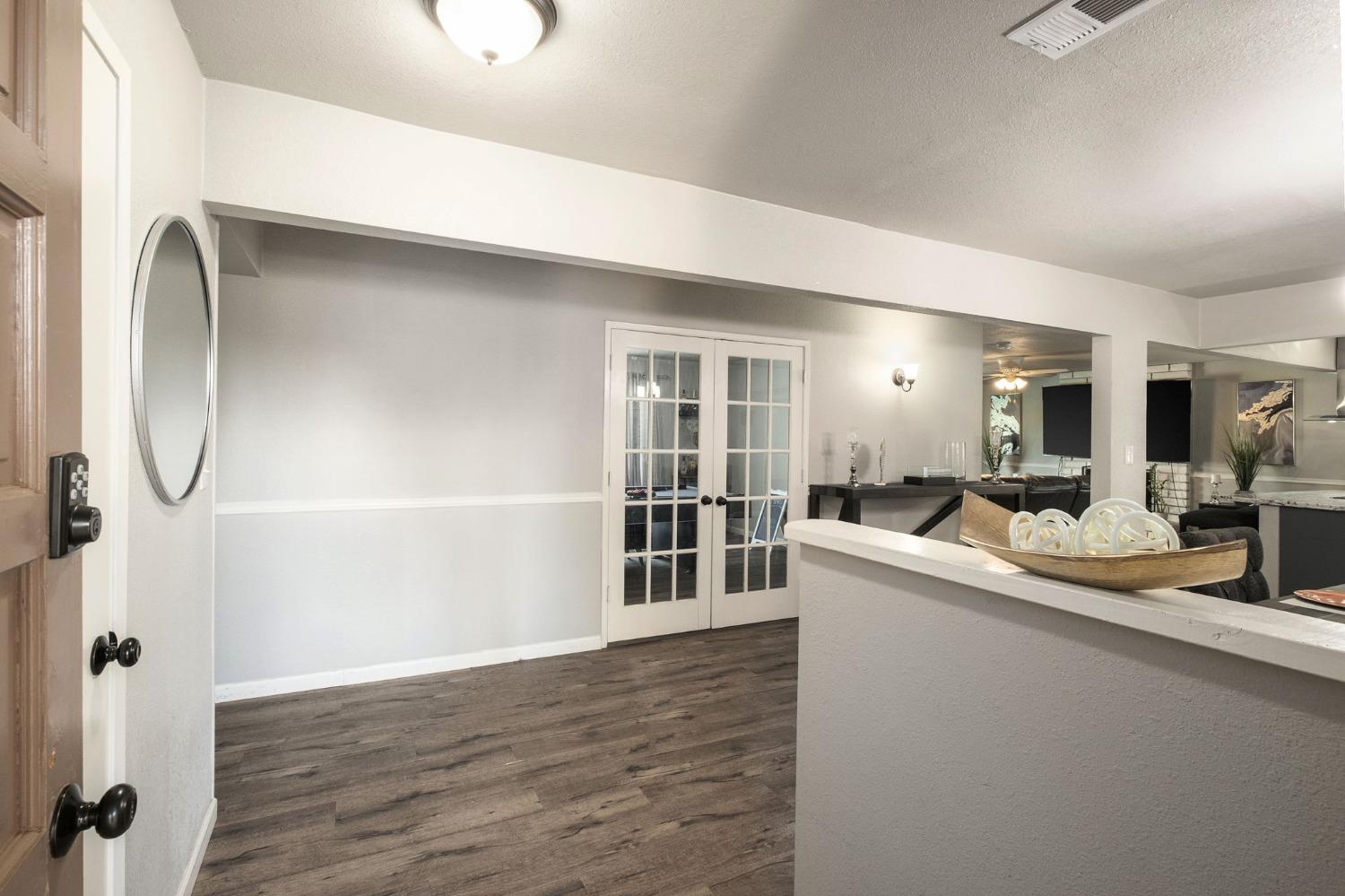 6316 N Poplar Ave, Fresno, CA 93704