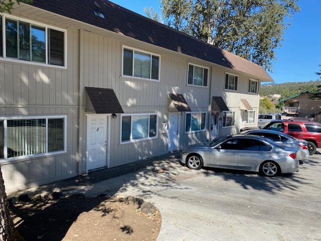 48951 River Park Rd, Oakhurst, CA 93644