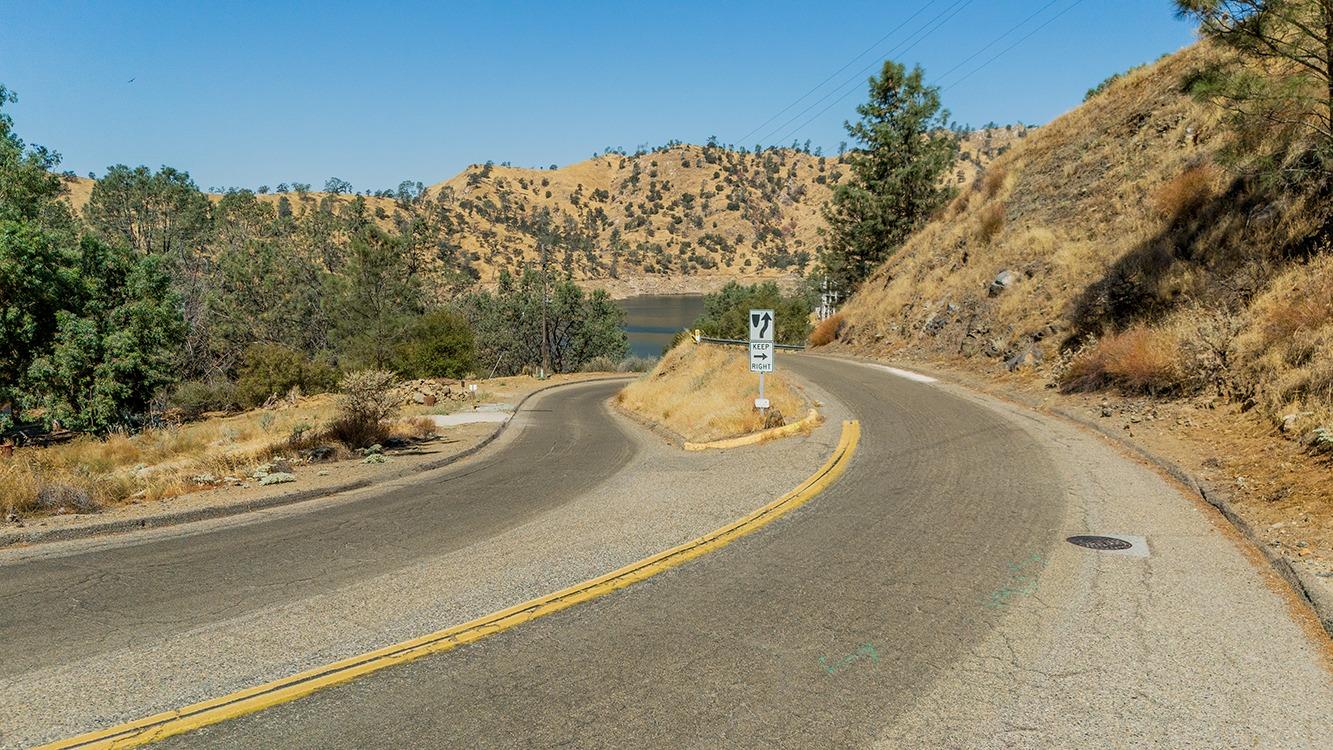 27767 Sky Harbour Rd, Friant, CA 93626