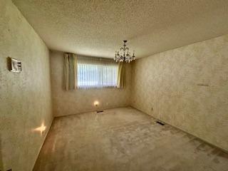 2571 W Magill Ave, Fresno, CA 93711