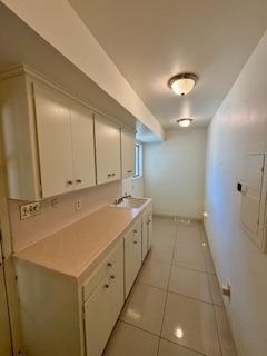 2571 W Magill Ave, Fresno, CA 93711