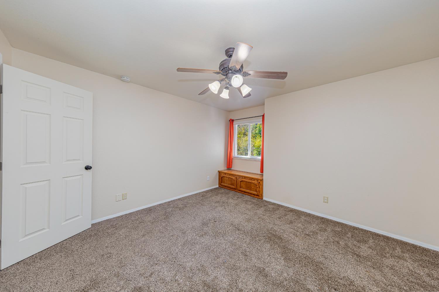 36763 Venado Dr, Coarsegold, CA 93614