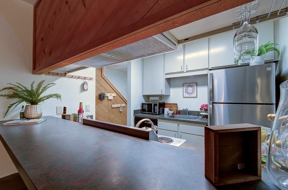 40806 Mill Run Ln, Shaver Lake, CA 93664