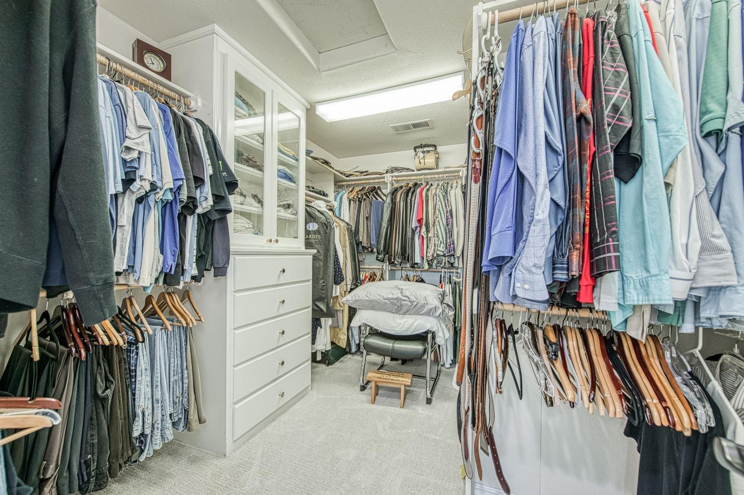 18300 Watts Valley Rd, Sanger, CA 93657