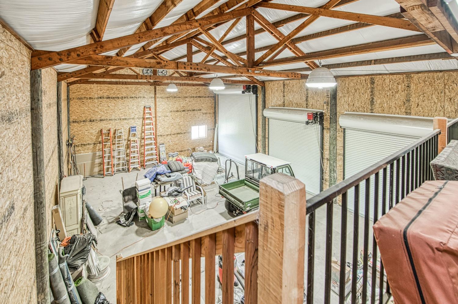 18300 Watts Valley Rd, Sanger, CA 93657