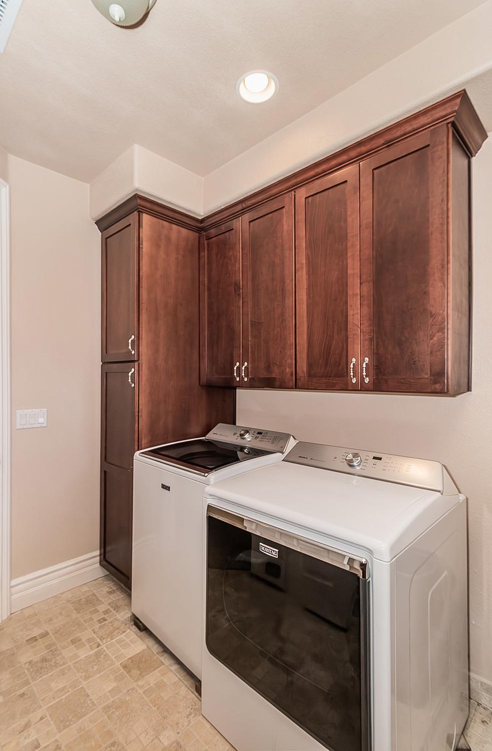 14505 Blue Drake Ln, Prather, CA 93651