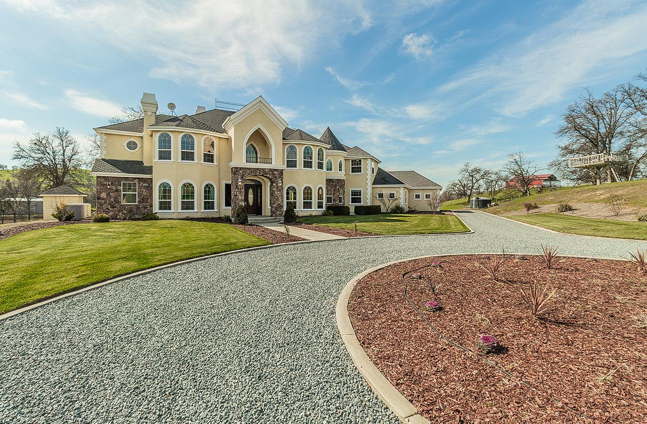 14505 Blue Drake Ln, Prather, CA 93651