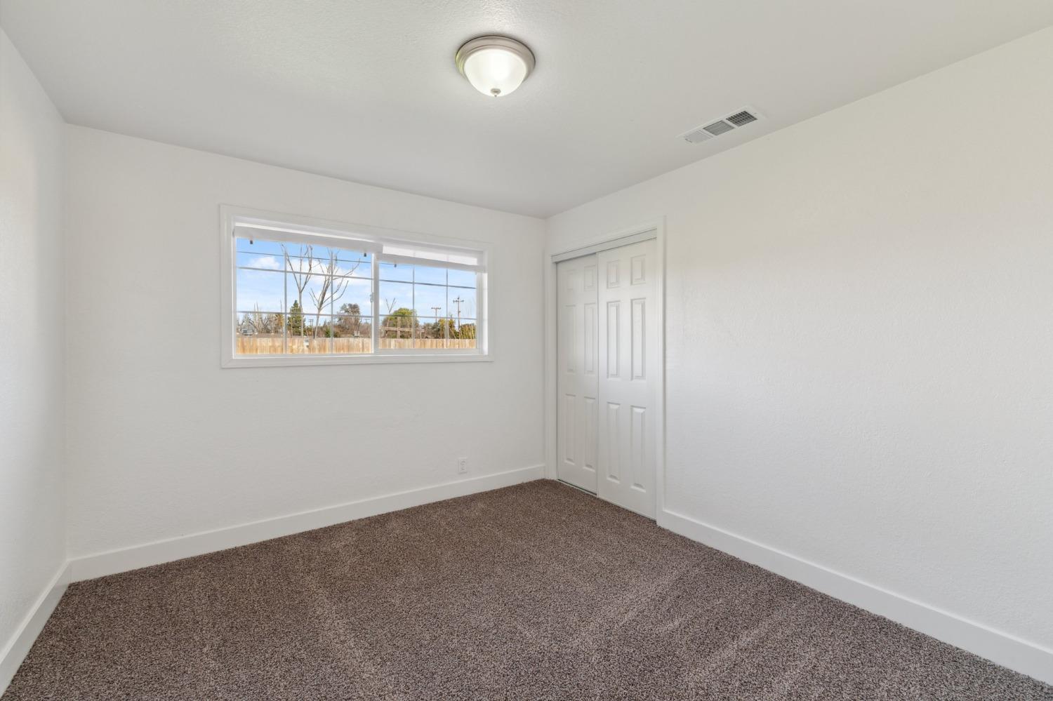 4366 N Holt, Fresno, CA 93705