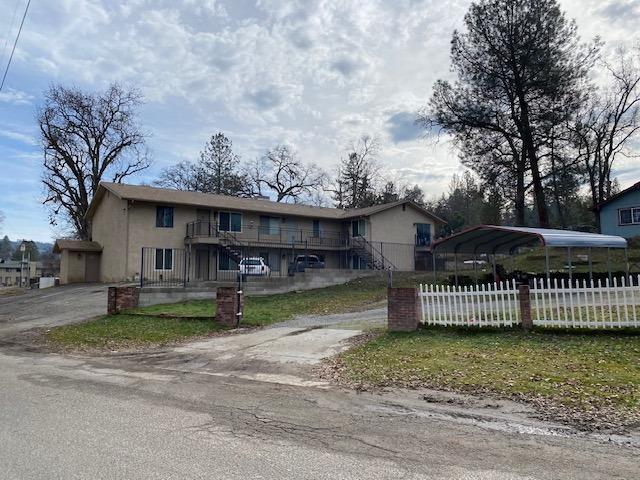 48939 River Park Rd, Oakhurst, CA 93644