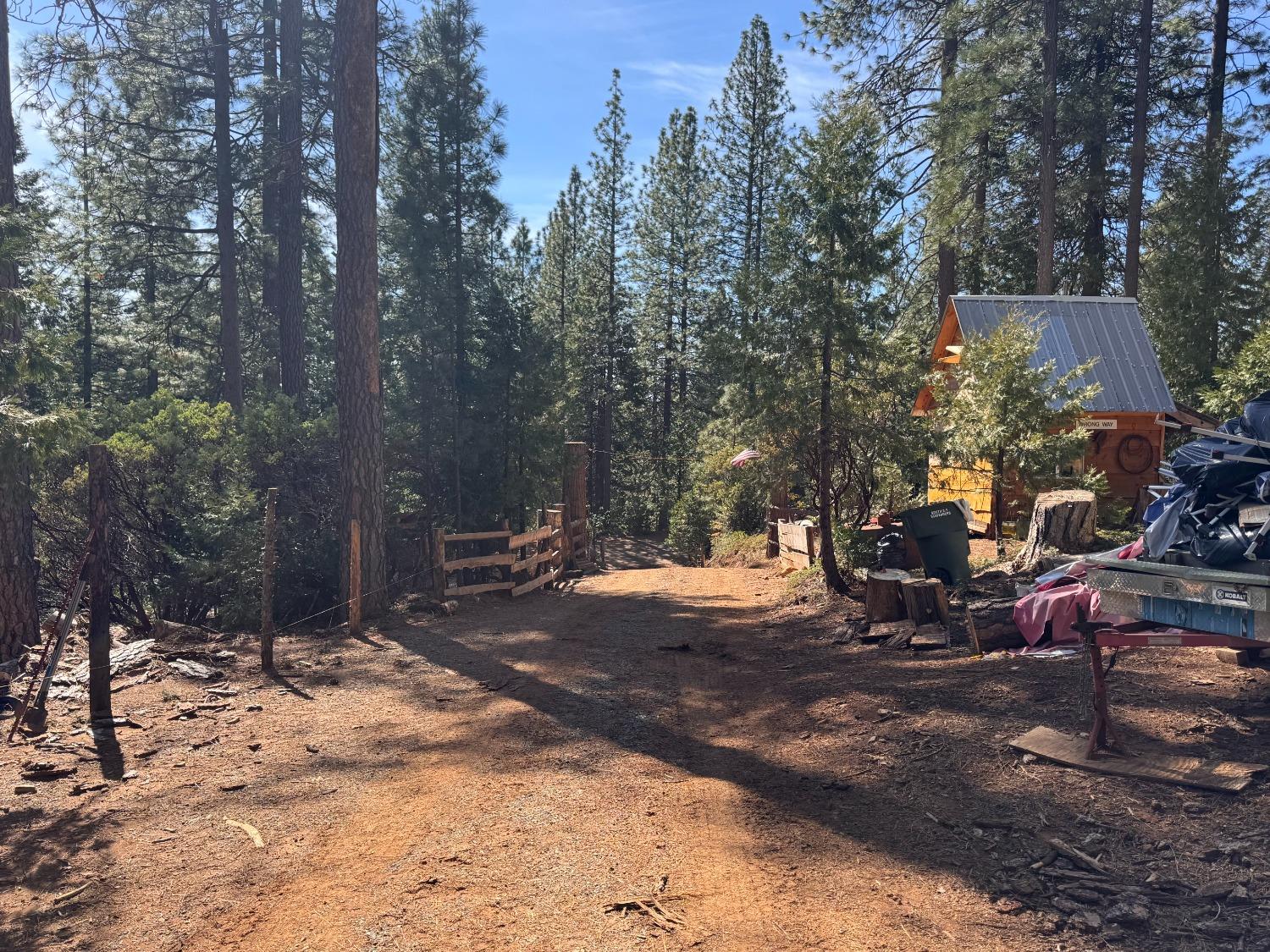 27643 Salt Springs Rd, Out Of Area, CA 95666