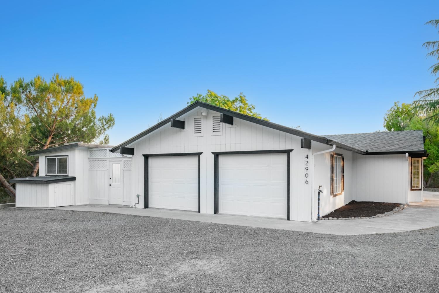 42906 Ranger Circle Dr. Dr, Coarsegold, CA 93614