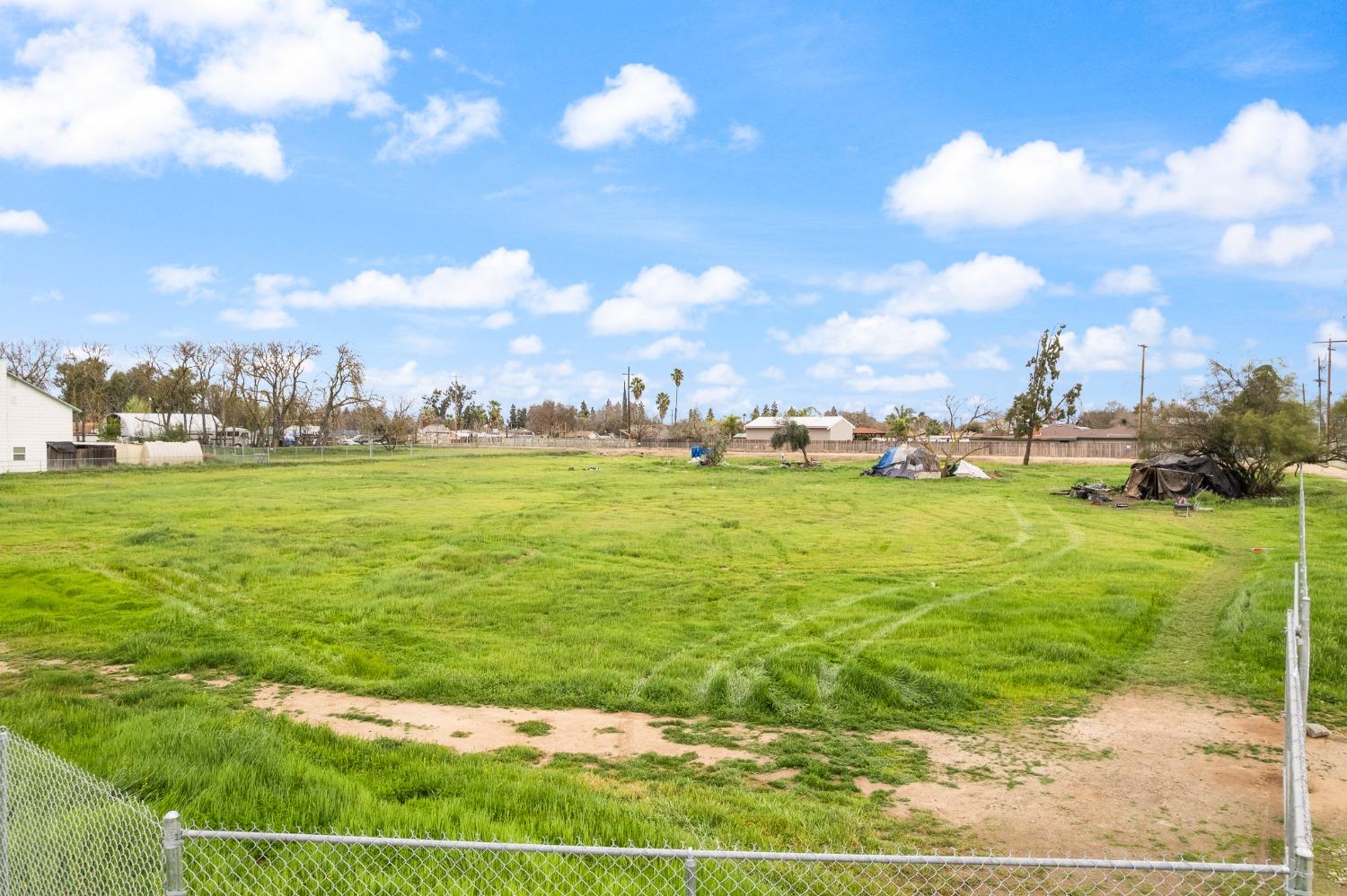 3154 W Mckinley Ave, Fresno, CA 93722