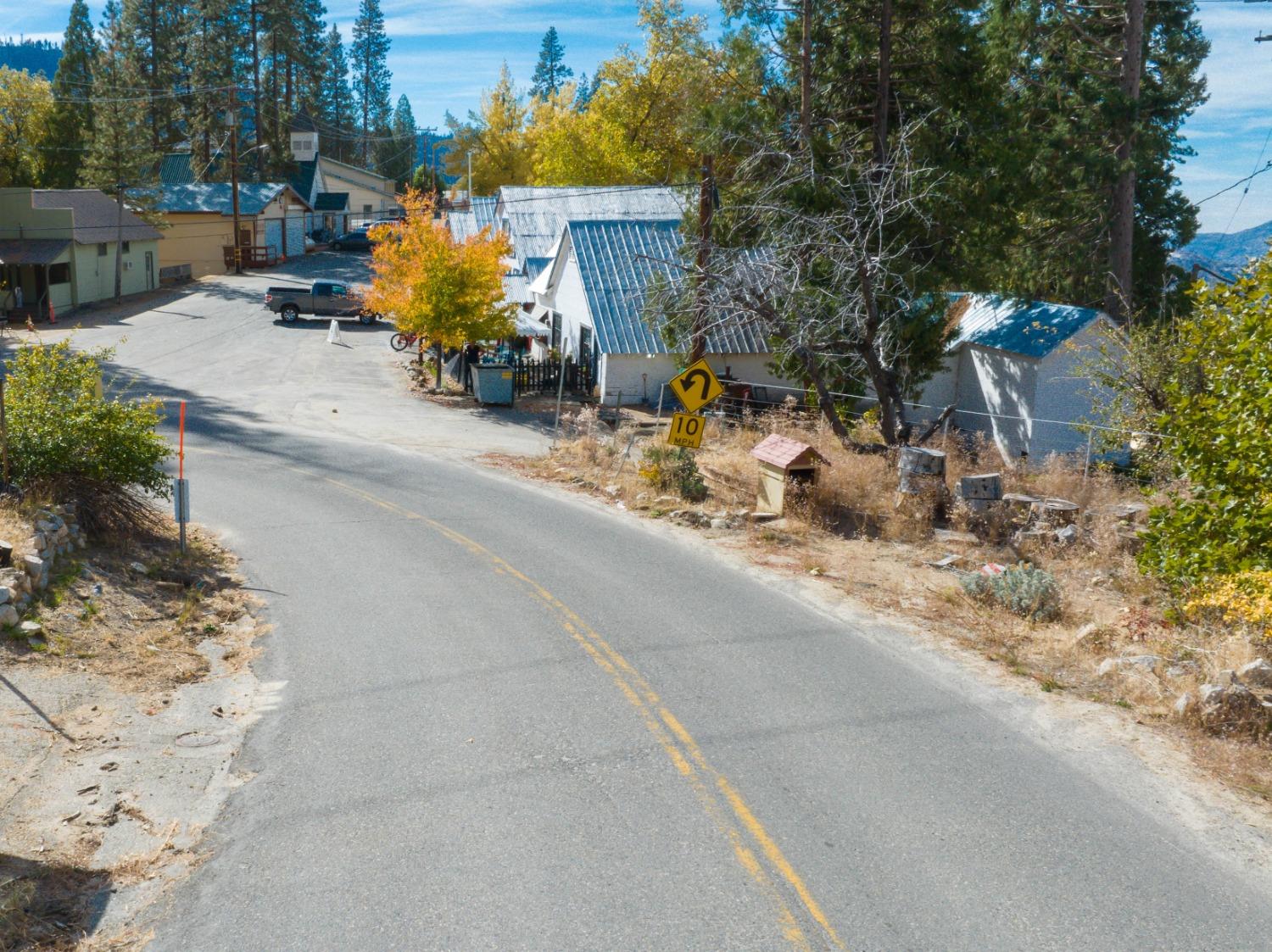 55142 Huntington Lake Rd, Big Creek, CA 93605